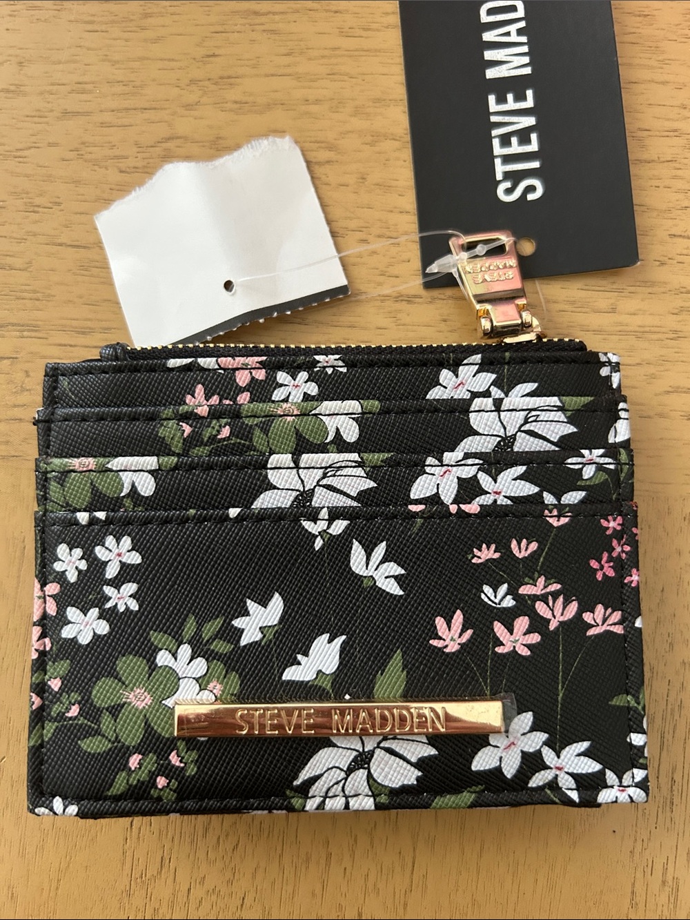 Steve Madden Black Floral Cardholder with Gold Hardware - Picture 2 of 4